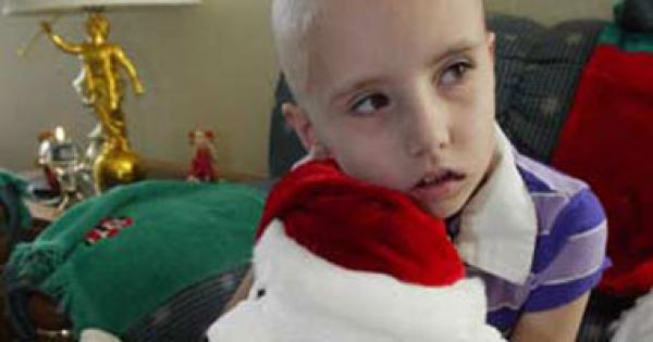 الصحة البريطانية: نصف الشعب سيصاب بالسرطان خلال العقد المقبل