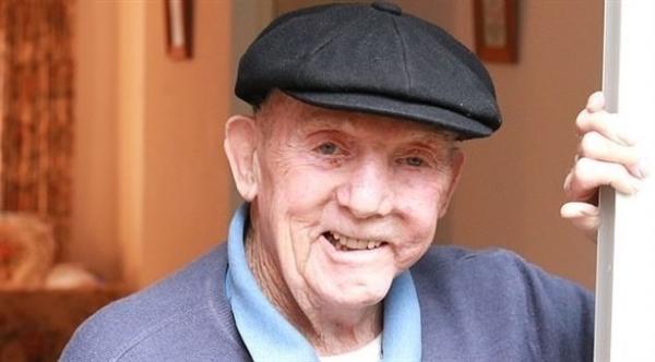 عملية جراحة رائدة تمكن عجوزا من استعادة فكه