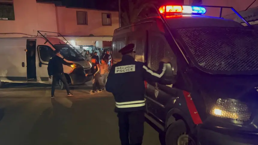 نهاية مأساوية لـ"لص مفترض".. مطاردة تنتهي بمصرع شاب وإصابة مرافقه في حادث مروع بمراكش