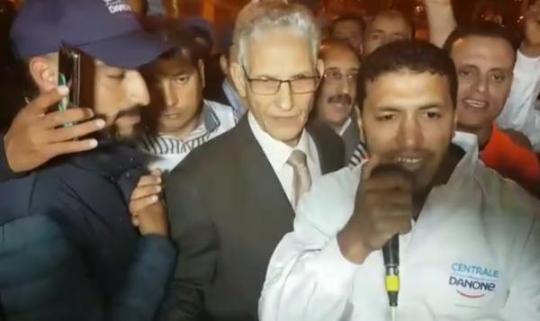الداودي يخرج في احتجاجات عمال "سنترال " بسبب المقاطعة أمام البرلمان