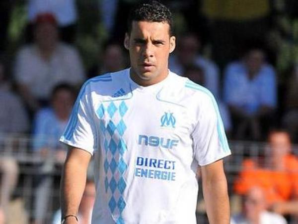 أمين الرباطي يلتحق بالقادسية الكويتي 