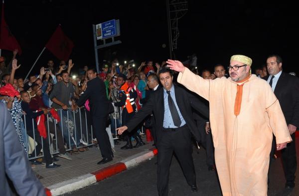 العيون تنهي استعداداتها لاستقبال الملك محمد السادس، فهل سينصب الحكومة هناك؟