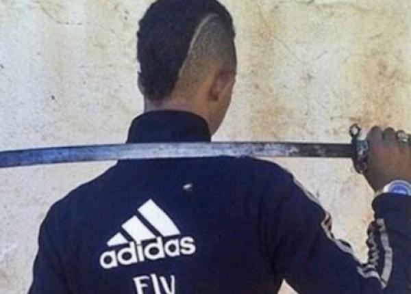 مرة أخرى...الشرطة تطلق النار على "مقرقب" هائج بمكناس يحمل ساطورا وهذه تفاصيل الواقعة