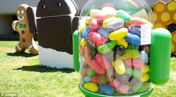 أبرز أنظمة أندرويد: من خبز الزنجبيل لشوكولاتة كيت كات