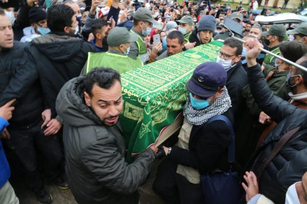 فعاليات "مكناسية" تدعو "بوانو" لإطلاق إسم الراحل "صلاح الدين الغماري" على أحد فضاءات المدينة