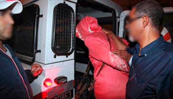 سابقة.. توقيف شابة تحترف "كريساج" سائقي الطاكسيات بطنجة