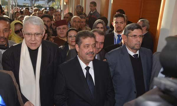 شباط أقرب إلى الاستقالة من أي وقت مضى بعد توالي الهجمات العلنية من رموز الحزب