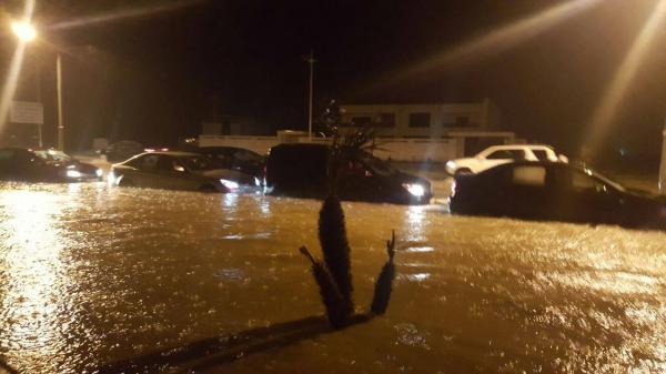 فتح الطريق السيار تطوان الفنيدق بالمجان بسبب الفيضانات