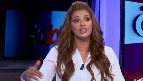 بالفيديو: الراقصة "مايا" تدخل على الخط في قضية "حمزة مون بيبي" وتكشف عن طريقة ابتزاز المتهمين للضحايا