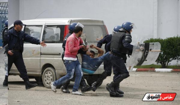 مواجهات دامية بالسيوف و الخناجر للظفر بتذاكر مقابلة عنابة 