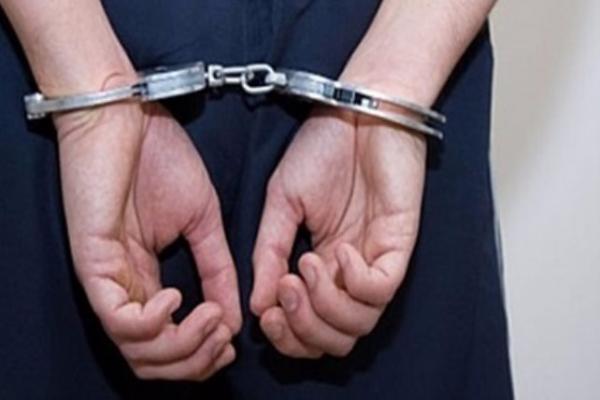 القبض على لاعب قتل والدته ثم أبلغ زوجته هاتفياً