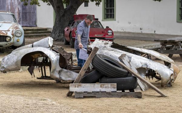 بيع هيكل سيارة فيراري قديمة بـ1.5 مليون جنيه إسترليني