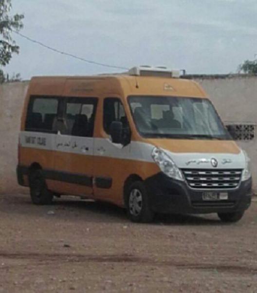 بالصورة...فايسبوكيون غاضبون من تكديس تلاميذ بسيارة للنقل السري ضواحي خريبكة