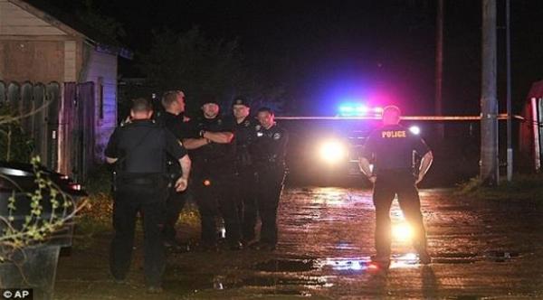 مراهق أمريكي يقتل صديقه بالخطأ معتقداً أنه لص