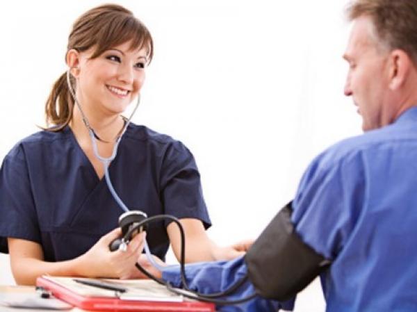 لمرضى السكر والضغط.. كيف تصوم بدون متاعب؟