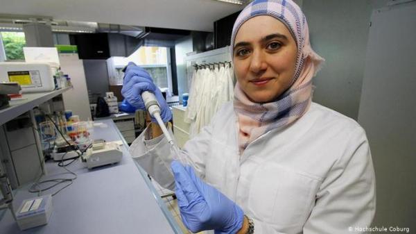 تعرف على قصتها.. باحثة سورية في ألمانيا تحيي آمال هزم الزهايمر