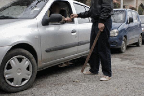 الهرهورة : "مول الباركينغ" يتحدى الجميع و يفرض قانونه الخاص أمام صمت من يهمهم الأمر‏