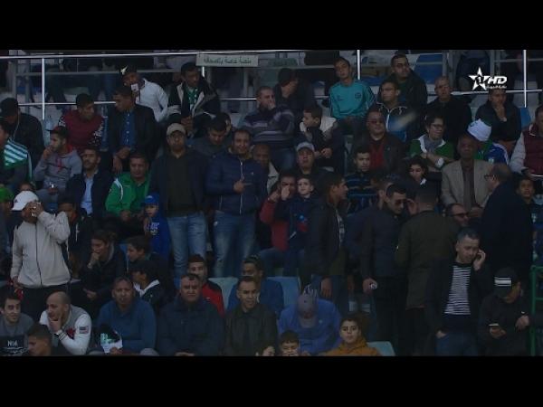 معلق مباراة الرجاء و الكاك "حسن الحريري" لم ينتبه على أنه في المباشر !