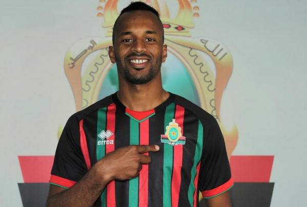 الجيش الملكي يخطف أحد هدافي البطولة الاحترافية