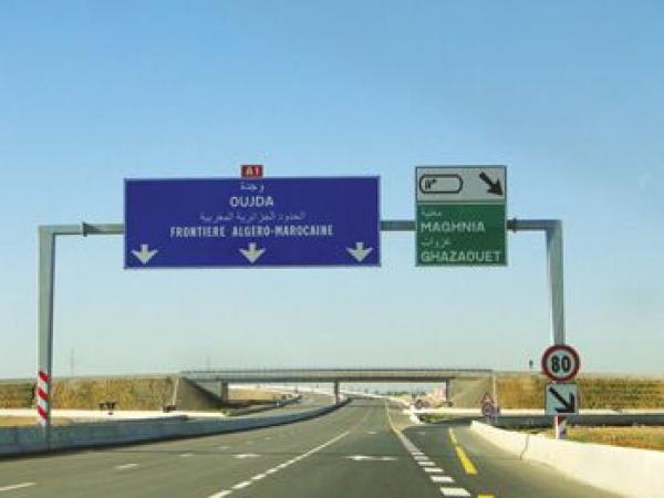 جريدة الوطن الجزائرية تكتشف الفوائد الاقتصادية التي ستجنيها الجزائر من وراء فتح الحدود مع المغرب