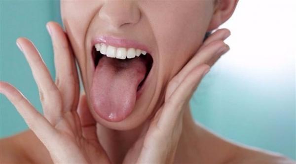 ماذا يمكن أن يخبر لسانك عن صحتك؟