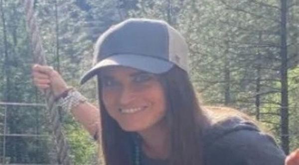 تدعي قصة اختفائها حتى تتمكن من جمع التبرعات على موقع غو فند مي