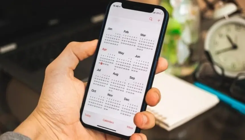 اختفاء 10 أيام من تقويم آيفون يثير فضول الملايين!
