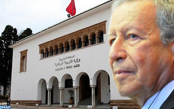 هذا هو الحل الذي اقترحه بلمختار على الراغبين في اجتياز مباريات التعاقد ولم يستلموا إجازاتهم بعد