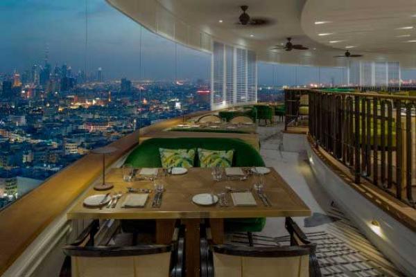 دبي تقرر السماح للمطاعم والمقاهي بمعاودة نشاطها بدون بوفيهات مفتوحة وشيشة