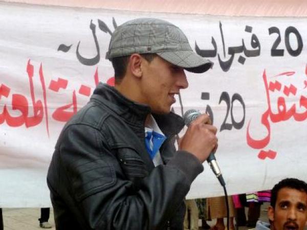 إلقاء القبض على شخص اعتدى بالضرب على رجال الشرطة في احتجاج على التحقيق مع الحاقد