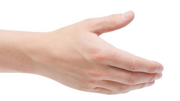 تعرف على الصحابي الذي كانت الملائكة تسلم عليه حتى اكتوى