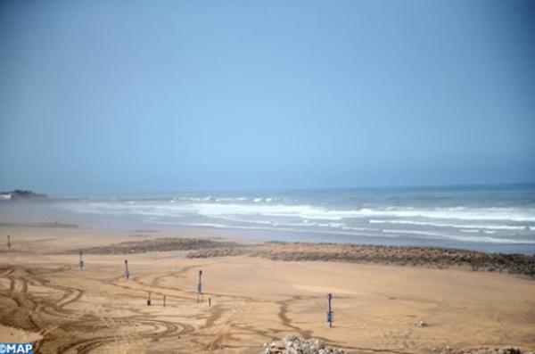 إغلاق شواطئ البيضاء.. القرار يدخل حيز التنفيذ بسلاسة