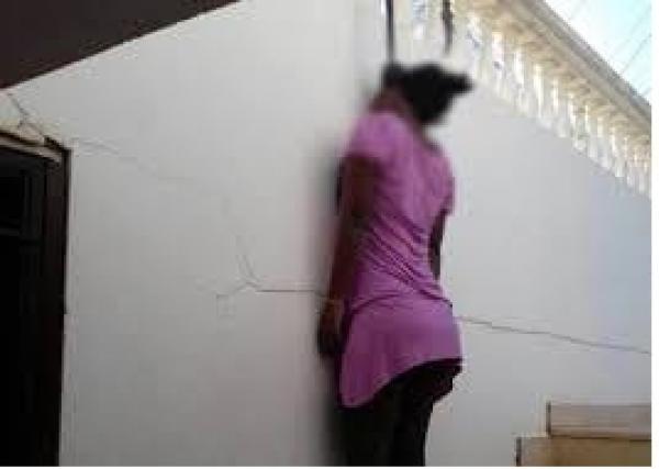 مآساة:انتحار أم لثلاثة أطفال أصغرهم يبلغ 40 يوما وهذه التفاصيل الدقيقة