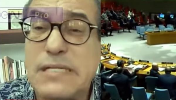 صحفي جزائري مخاطبا حكام بلده : "أعطوا للشعب الجزائري حق تقرير مصيره أولا قبل بوليساريو"