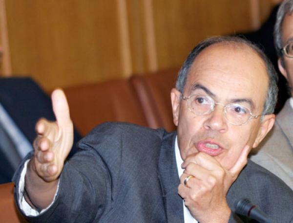 عمدة الرباط فتح الله ولعلو مطلوب للعدالة