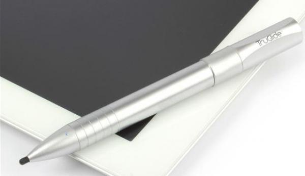 "تروجلايد إبيكس" قلم جديد لأجهزة "آي باد"
