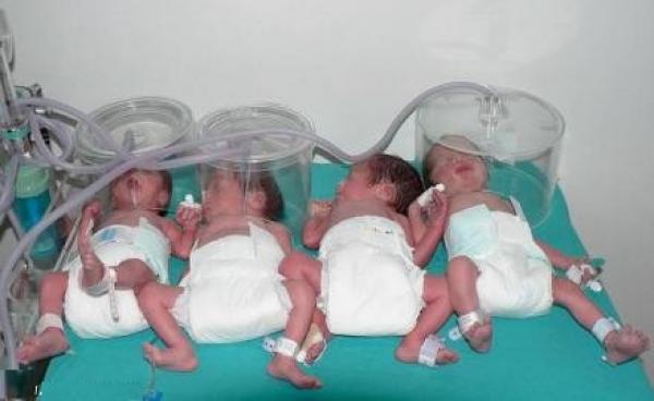 المغرب :سيدة تنجب أربعة توائم بعد خضوعها لعملية قيصرية ناجحة