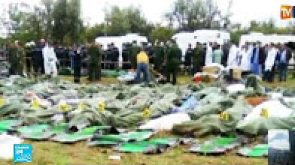 الجزائر: أكثر من 250 قتيلا في تحطم طائرة عسكرية في بوفاريك قرب العاصمة