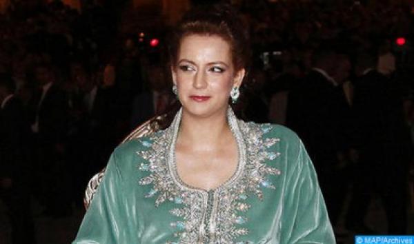 الأميرة لالة سلمى تؤدي صلاة الجمعة بهذا المسجد !