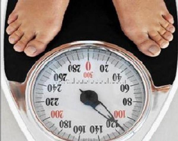 الفرق بين السمنة والوزن الزائد