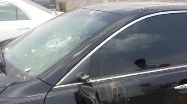 ردوا بالكم...حيلة جديدة لاعتراض سبيل مستعملي الطريق السيار وسرقتهم(فيديو)