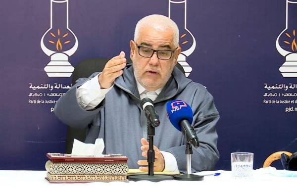 "البيجيدي" يعترف بصعوبة الوضعية الاقتصادية والاجتماعية بالمغرب ويدعو إلى انتخابات جديدة