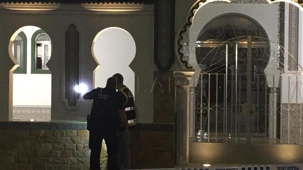 واقعة نيوزيلندا كادت تتكرر.. هجوم مسلح على مسجد في سبتة المحتلة وهذه تفاصيل ما وقع (فيديو)