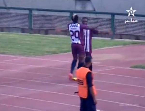 بالفيديو - الوداد البيضاوي يسقط على أرضه أمام حسنية أكادير