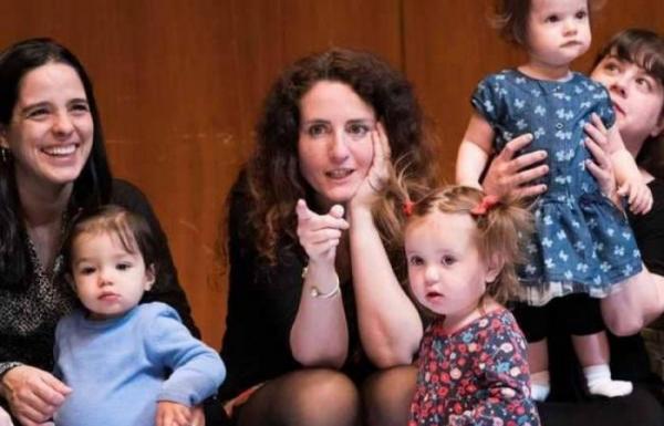 دراسة امريكية: الام هى السبب فى مرض السمنة للاطفال