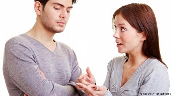 دراسة: الرجل يتجنب الدخول في علاقة مع امرأة أذكى منه!