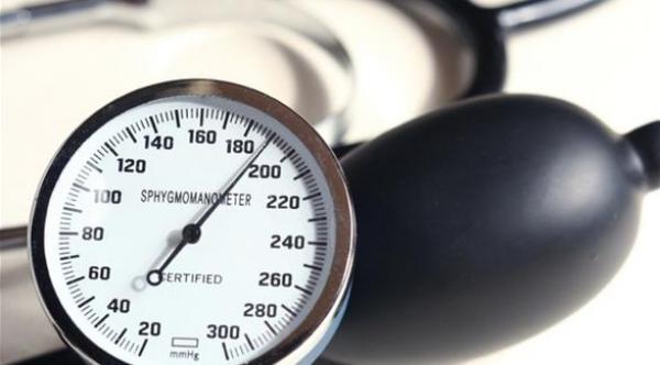 10 طرق بسيطة للسيطرة على ضغط الدم دون أدوية