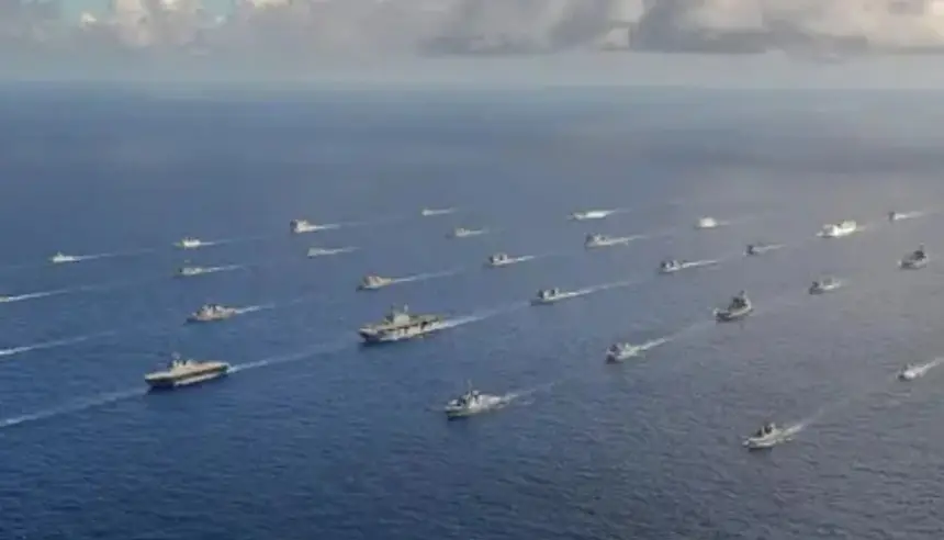 ابتكار صيني يحول سفينة حربية واحدة إلى "أسطول أشباح"