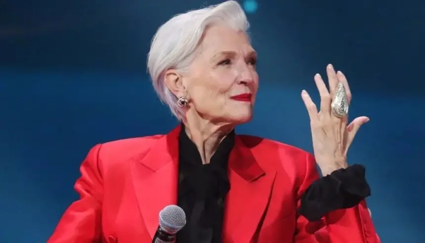 والدة ماسك تدعو النساء للإنجاب وتصف الأمومة بأنها استثمار في السعادة