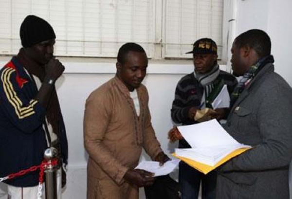 المغرب أول بلد عربي و إفريقي يسوي وضعية 1800 مهاجر غير شرعي